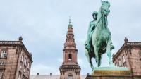 Christiansborg slot - Folketinget - statue - hest - 3840x2160