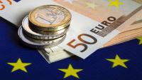EU - Euro - statsstøtte - pengesedler og flag 
